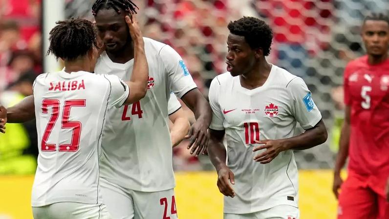 Canadá joga com o favoritismo diante da África do Sul
