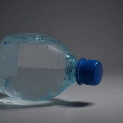 Recolhimento da água Crystal: como verificar se seu lote está contaminado