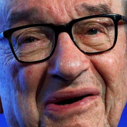 Por que Greenspan foi acusado de culpa pela crise de 2008 após deixar o Fed