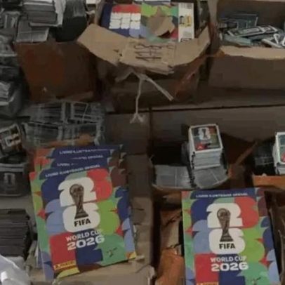 Polícia Civil apreende 50.000 figurinhas falsas da Copa em SP