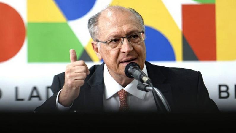 Governo afirmou que o projeto afrontava princípios constitucionais como isonomia, igualdade material e vedação ao retrocesso social; na imagem, o presidente da República em exercício, Geraldo Alckmin (PSB) | Sérgio Lima/Poder360 - 2.abr.2026