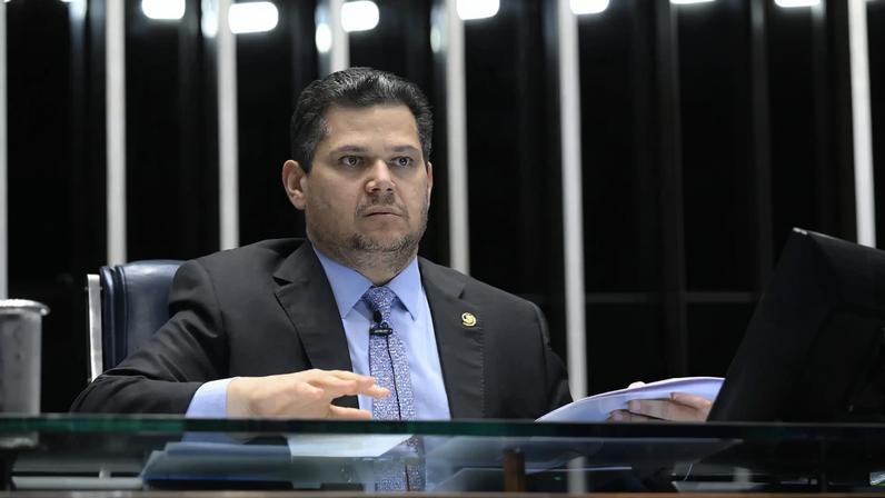 Alcolumbre não define data para tramitação da PEC 6"1 (Foto: Carlos Moura/Agência Senado)