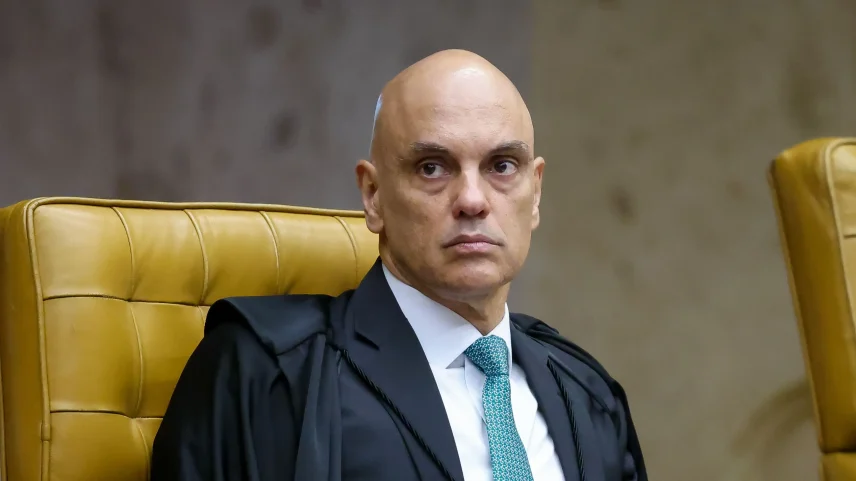 Corte italiana negou extradição de Carla Zambelli alegando irregularidades no processo conduzido por Alexandre de Moraes. (Foto: Gustavo Moreno/STF)