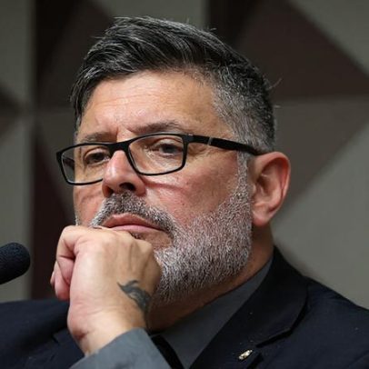 Frota propõe ajudar a pagar multa de jornalista perseguido por Zambelli