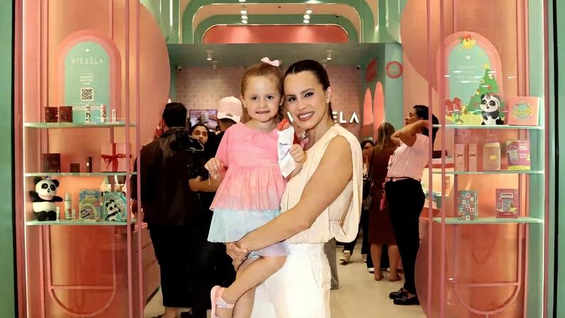 Aline Waiser, sócia-fundadora da Vizzela, já é mãe de Ana Clara e está na primeira metade de sua gestação de Maria Clara — Foto: Divulgação