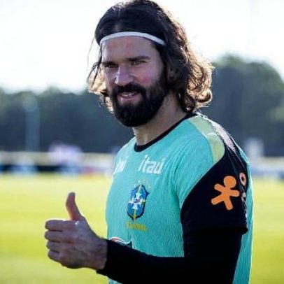 Alisson chega à terceira Copa do Mundo como titular