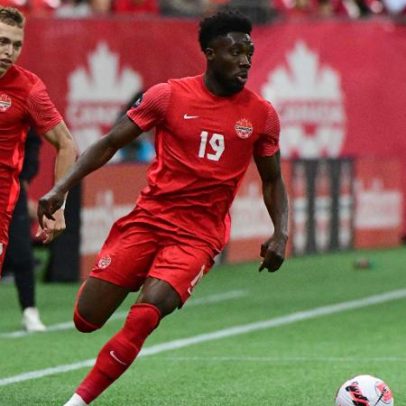 Canada aposta em talento africano para duelo decisivo com África do Sul