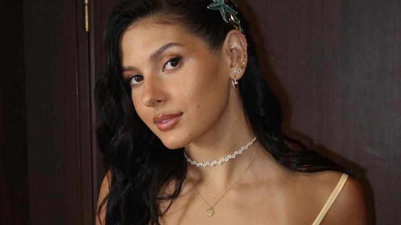 Ana Castela faz “limpa” nas redes sociais e atitude gera especulação entre fãs
