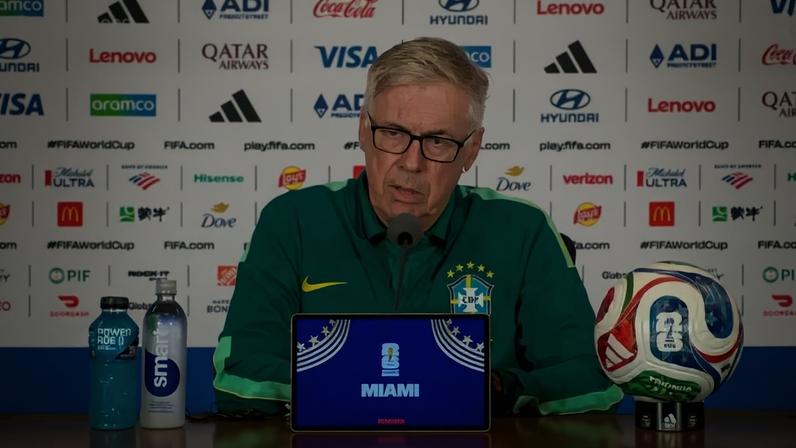 Carlo Ancelotti em coletiva nesta terça-feira