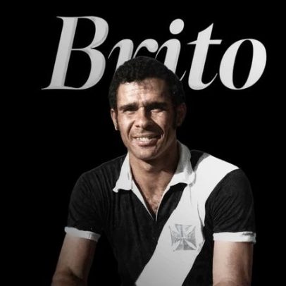 Brito, revelado pelo Vasco, recebe homenagem do time carioca