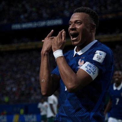 Mbappé rebate críticas após estreia com gols na Copa do Mundo