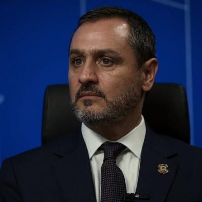 Diretor da PF critica decisão dos EUA sobre PCC e CV e defende foragidos