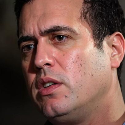 Júri de PMs acusados de matar delator do PCC começa em SP nesta segunda