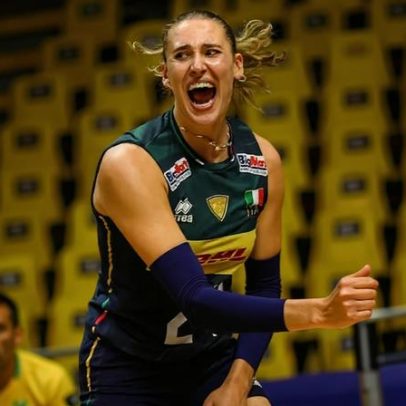 Brasil enfrenta Itália na VNL com Antropova em nova função