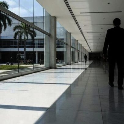 Anvisa abre investigação contra escritório de advocacia