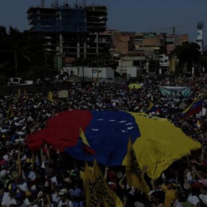 FT: Ritmo lento de mudanças desilude venezuelanos com Trump