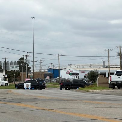Tiroteio no Texas deixa mortos e feridos; polícia confronta atirador