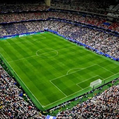 Monitor de racismo da Copa pede afastamento de árbitro por gesto supremacista
