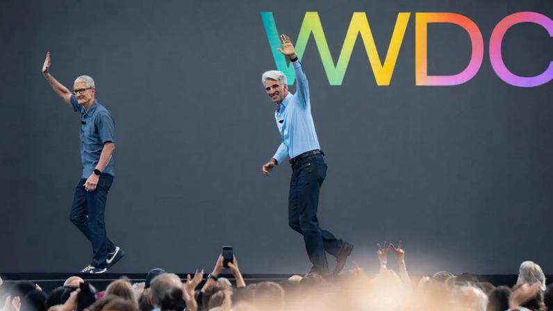 Tim Cook and Craig Federighi at Apple WWDC 2025.