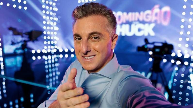 Apresentadora do SBT é destaque em programa de Luciano Huck na Globo