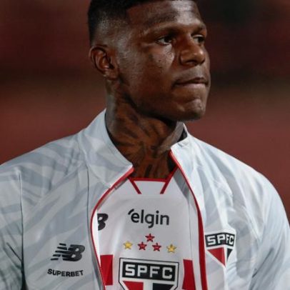 Santos contata Arboleda; São Paulo aguarda proposta por zagueiro