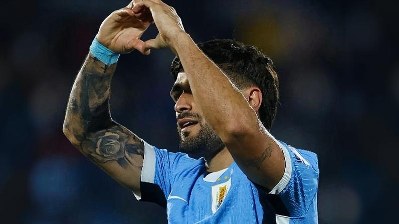 Arrascaeta comemora gol do Uruguai sobre o Peru em jogo das Eliminatórias