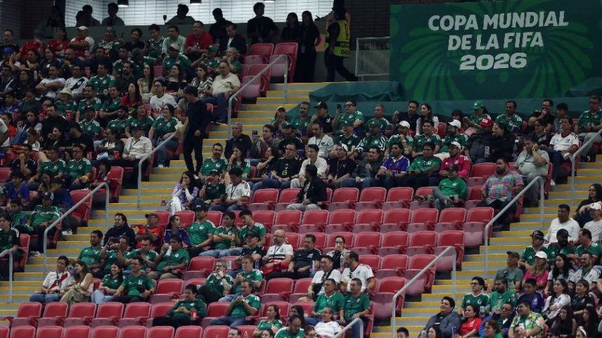 Assentos vazios em Coreia do Sul x Tchéquia