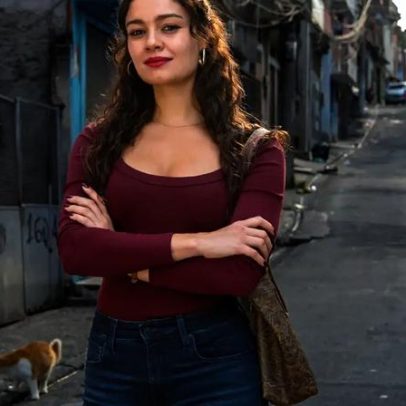 Sophie Charlotte inicia nova profissão