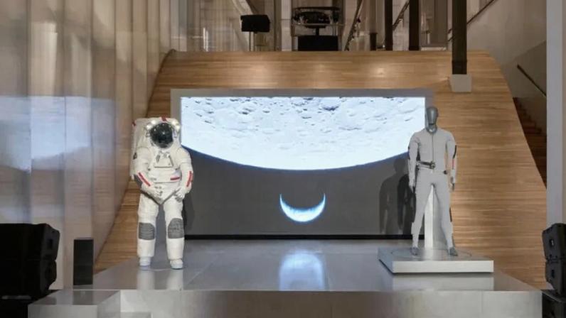 Astronautas vão vestir Prada em missão da NASA rumo à Lua