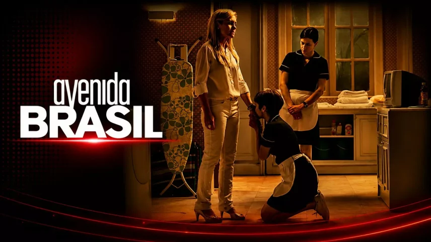 Avenida Brasil: Carminha descobre mentiras de Nina, liga cozinheira a Rita e a coloca para fora da mansão