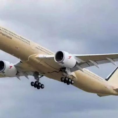 Avião para a rota mais longa do mundo faz seu primeiro voo de teste