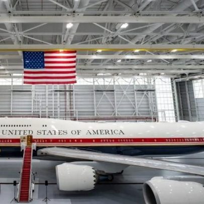 Air Force One doado pelo Catar é apresentado pelos EUA