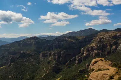 Homem britânico morre em acidente de parapente na Espanha