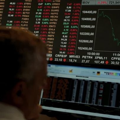 Ibovespa encerra estável com destaque para blue chips e vencimento de opções
