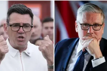 PM sob pressão de laboristas e ministros para definir cronograma de saída