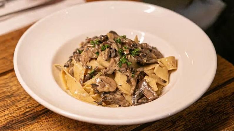 Receita de pappardelle ao funghi — Foto: MktChef/Divulgação