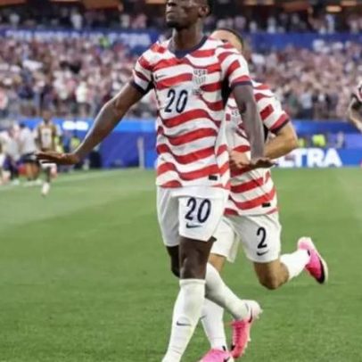 Estados Unidos goleia na estreia da Copa do Mundo; Paraguai mantém tabu