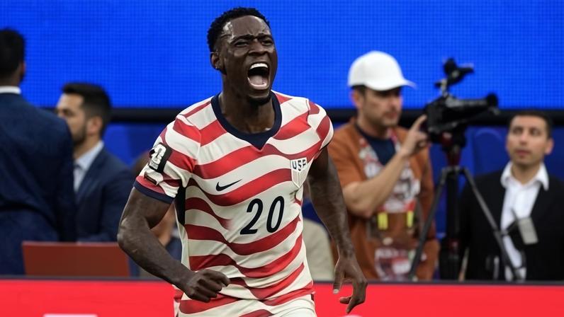 Balogun, dos Estados Unidos, comemora gol contra o Paraguai na Copa do Mundo