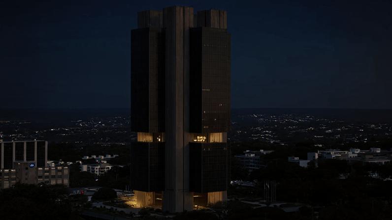 Inflação acumulada em 12 meses chegou a 4,72%, acima do teto da meta perseguida pelo Banco Central; na imagem, a sede do BC