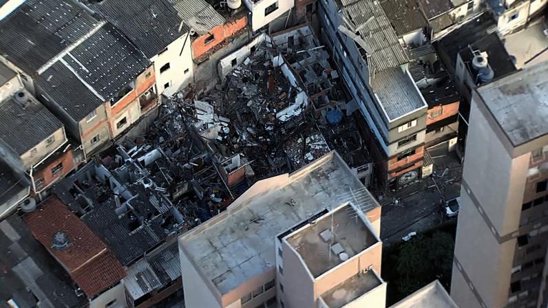 Estragos causados por explosão de tubulação no Jaguaré, Zona Oeste de São Paulo, no dia 11 de maio — Foto: Reprodução/TV Globo
