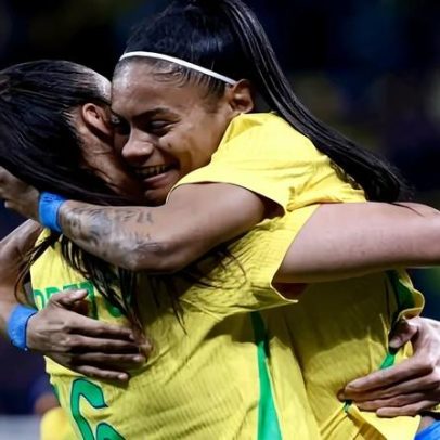 Torcida brasileira reage a postura de Trump enquanto FIFA se curva