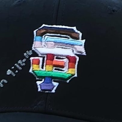 MLB garante Giants não serão punidos por versículos bíblicos em bonés Pride