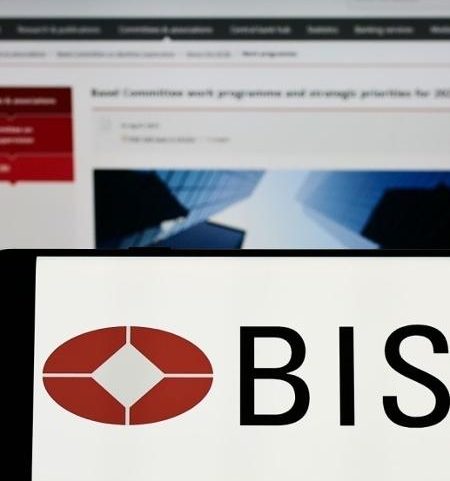 BIS diz que aumento da dívida pública, fragilidades financeiras e gastos com IA ampliaram os riscos econômicos no mundo