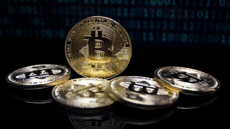 Bitcoin (Foto: Shutter Speed/Pixabay)
