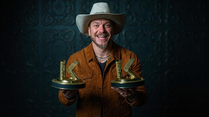 Não acredite na mentira: Brandon Lake entrega mensagem no K-LOVE Fan Awards