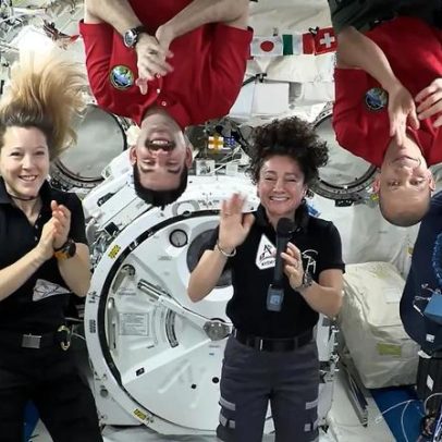 Equipe Artemis III parabeniza nova tripulação, com avanços em microbiologia