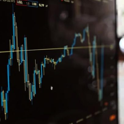 Bolsa inicia pregão em alta com dados importantes previstos nesta semana