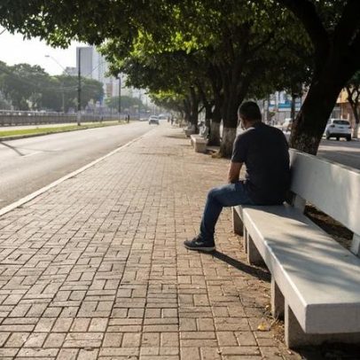 Boa Vista assina contrato de R$ 49 mil para água mineral e gelo