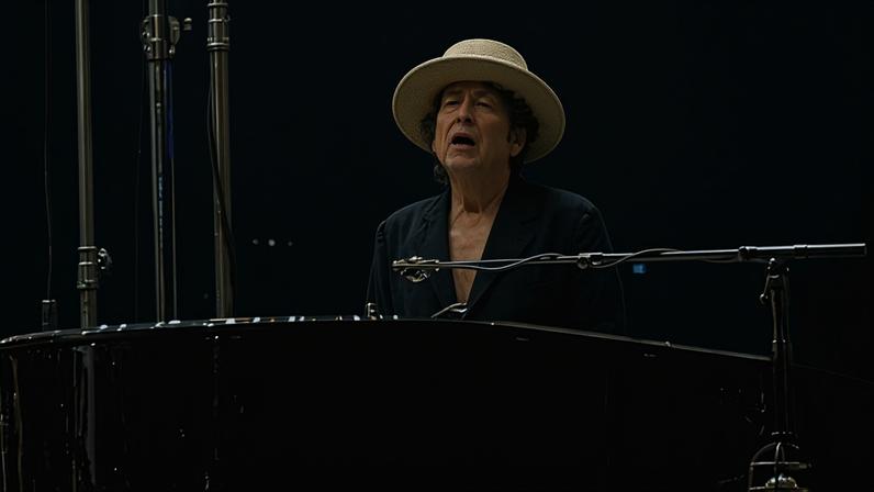 Bob Dylan afirma ser religioso e lê as escrituras diariamente