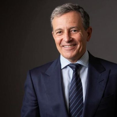 Ex-CEO confirma que Disney pensou em se unir à Apple e em comprar o Twitter